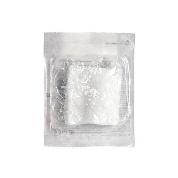 Gaziki jałowe 10cm x 10cm [20]