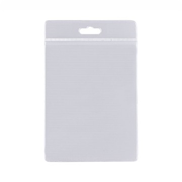 Identyfikator BIURFOL pionowy 82/106mm [20]